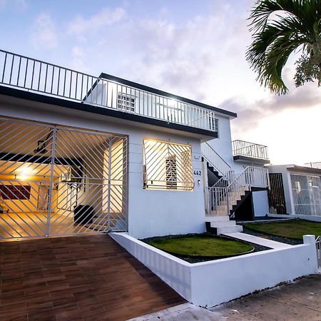 Entire Vacation Home In San Juan - Fits 10 Exterior photo
